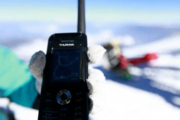 Thuraya XT